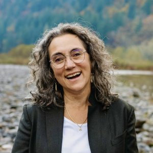 Orna Izakson ND, PRFMHP, RH(AHG)
